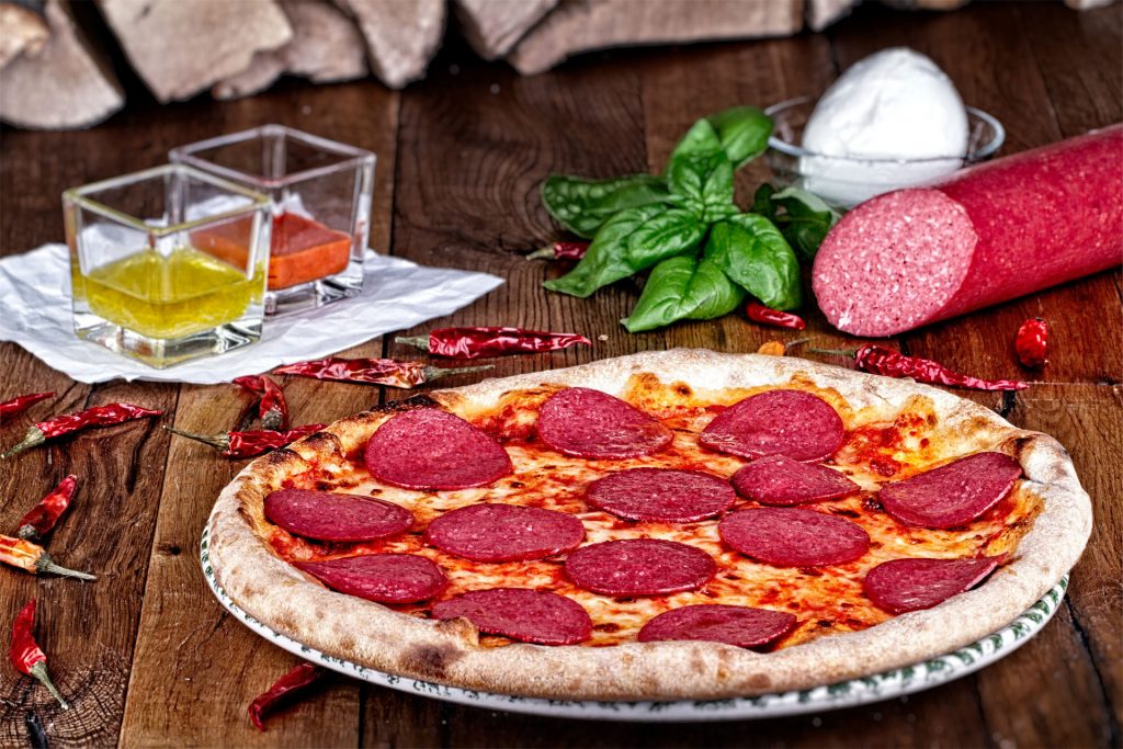 Salami Aroma Pizza